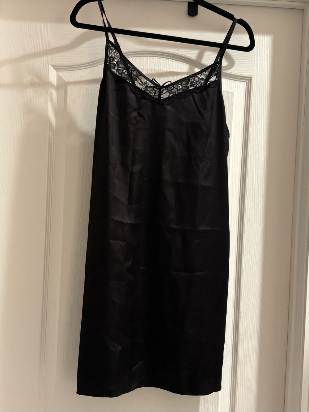 Satin Lace-Trim Sleepwear - Black